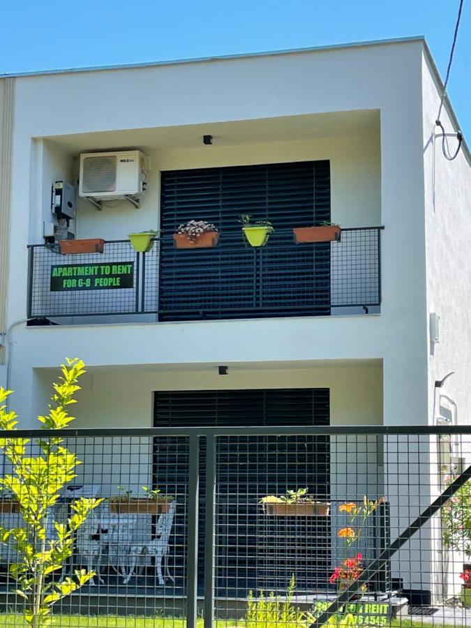 House For 6 Ppl At Lake Balaton Siófok Exterior foto